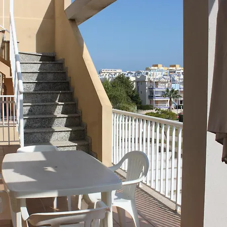 Terrazas Solo Familias Serviplaya Apartmán