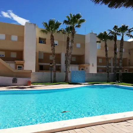 Terrazas Solo Familias Serviplaya Apartmán
